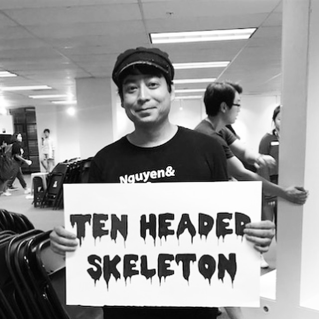 vietrise fest ten-headed skeleton sign